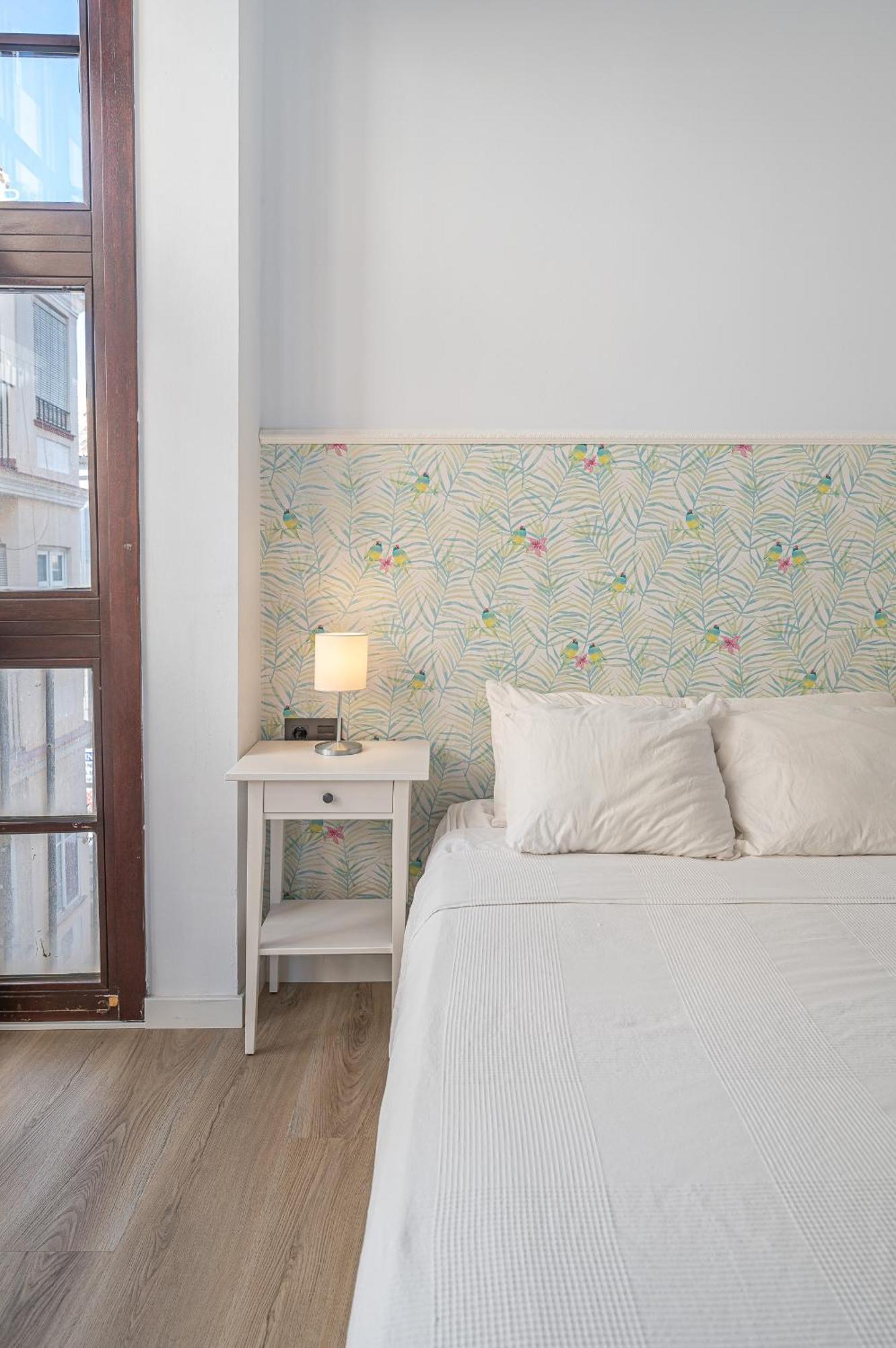 Dona Elvira Carreteria Apartment Malaga Luaran gambar