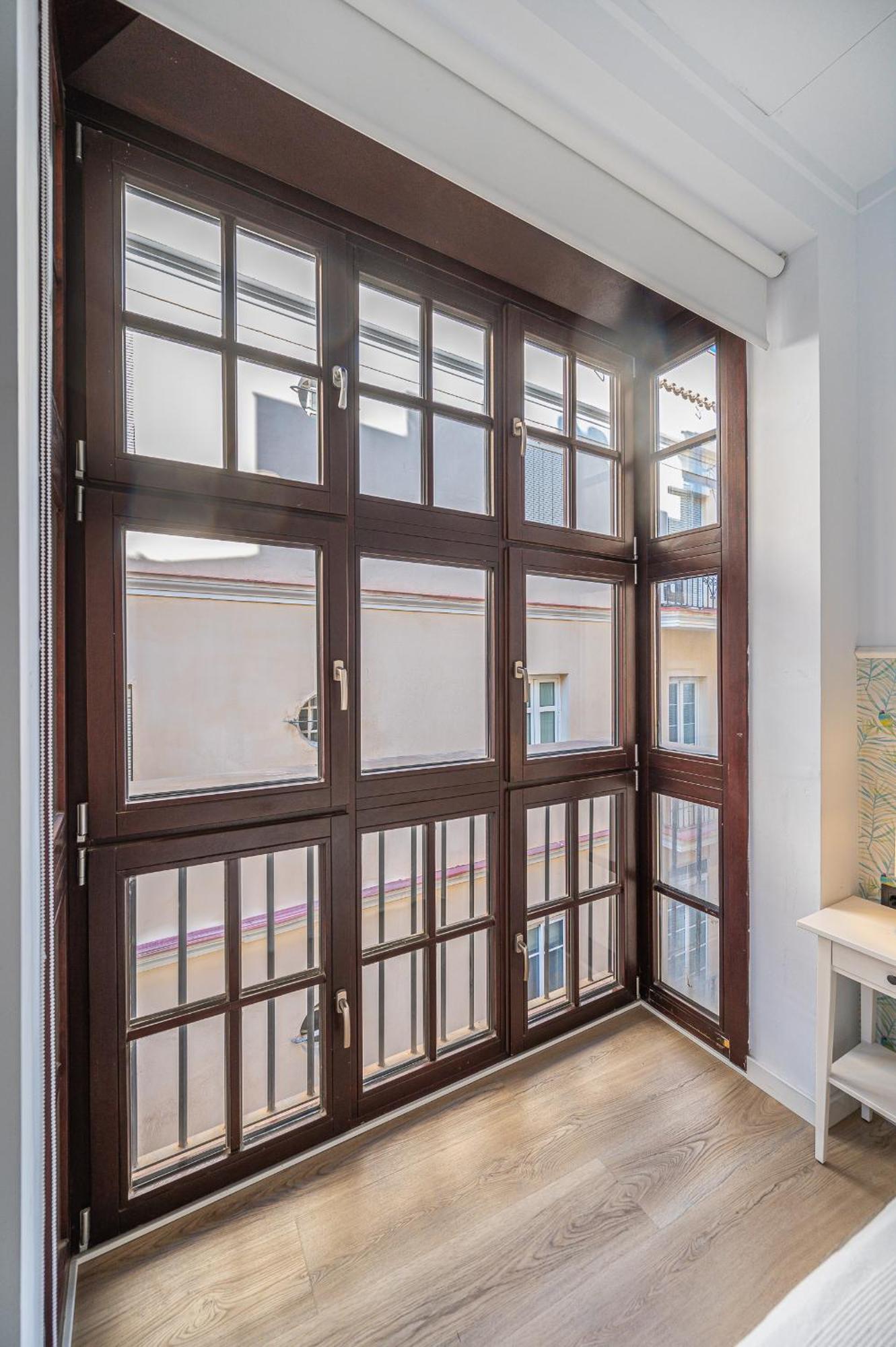 Dona Elvira Carreteria Apartment Malaga Luaran gambar
