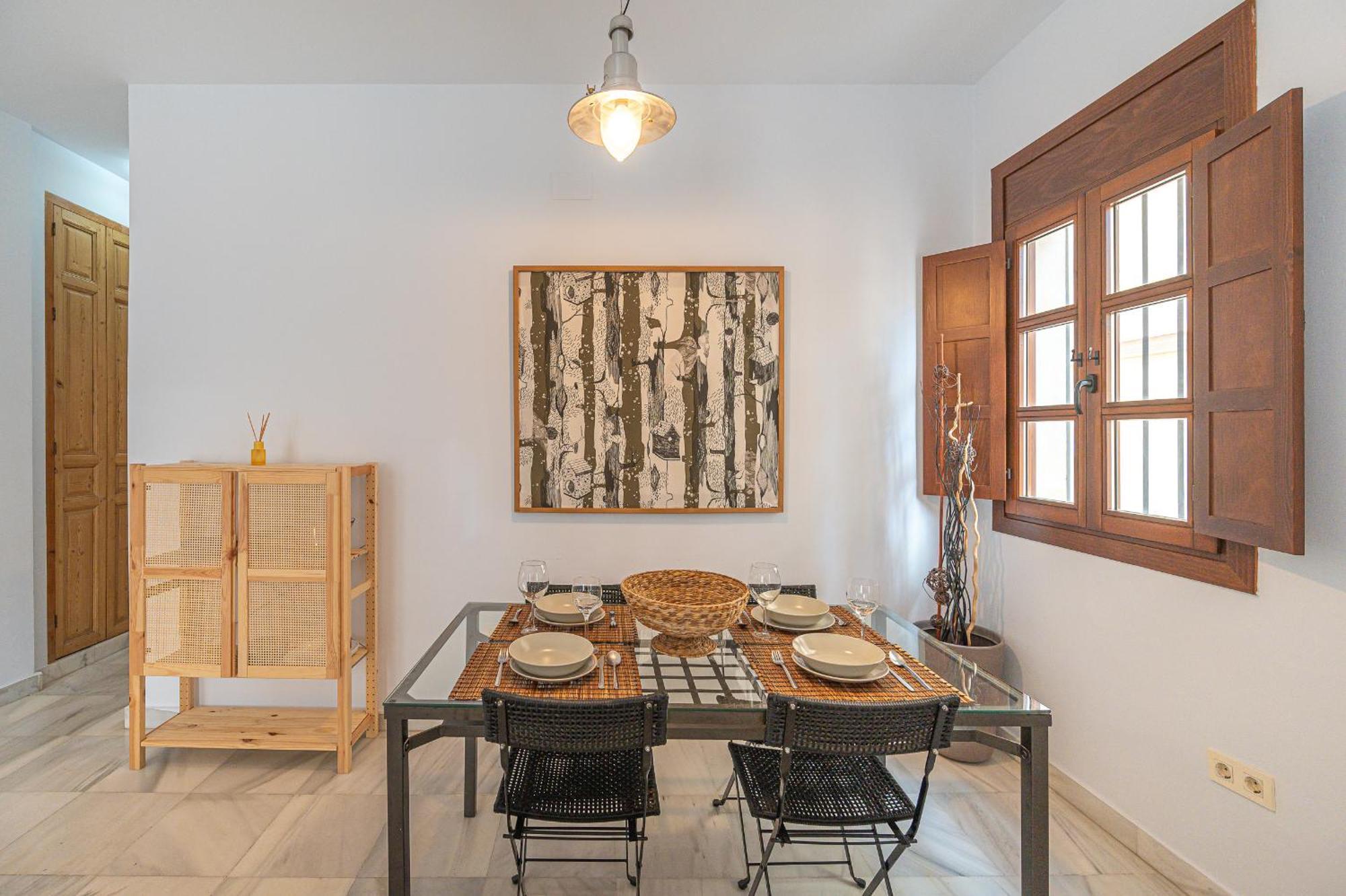 Dona Elvira Carreteria Apartment Malaga Luaran gambar