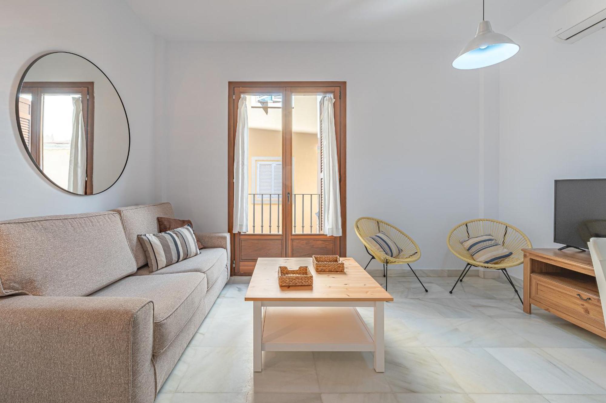 Dona Elvira Carreteria Apartment Malaga Luaran gambar
