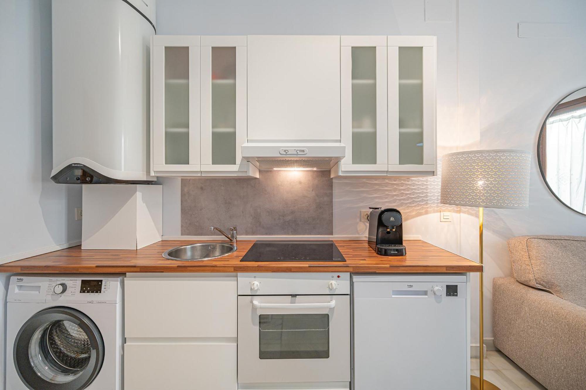 Dona Elvira Carreteria Apartment Malaga Luaran gambar