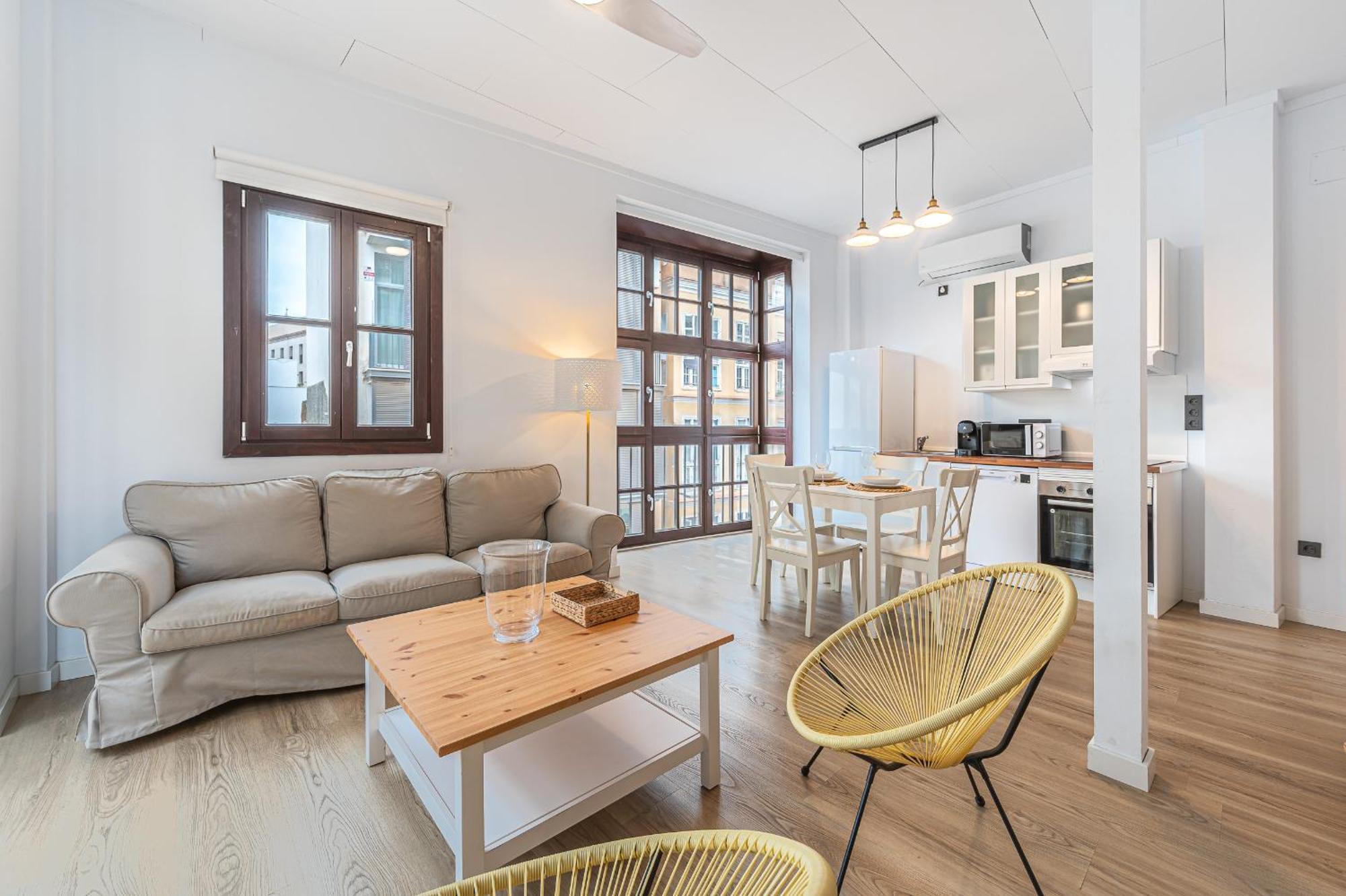Dona Elvira Carreteria Apartment Malaga Luaran gambar